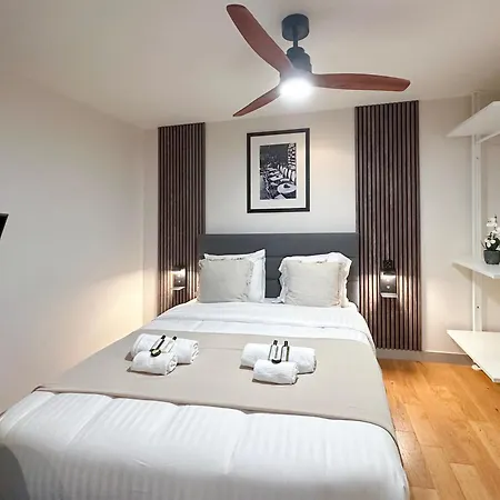 Peaceful Studio In Paris Apartment Paris