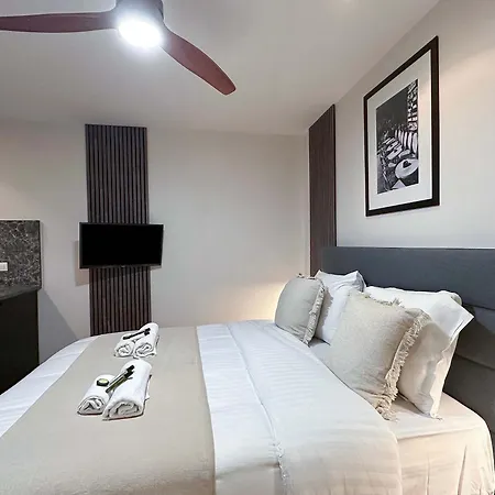 Peaceful In Apartment
