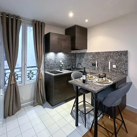 Ancienne annonce studio Villemain